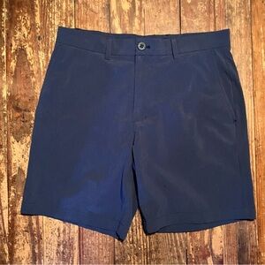 Vineyard Vine blue shorts